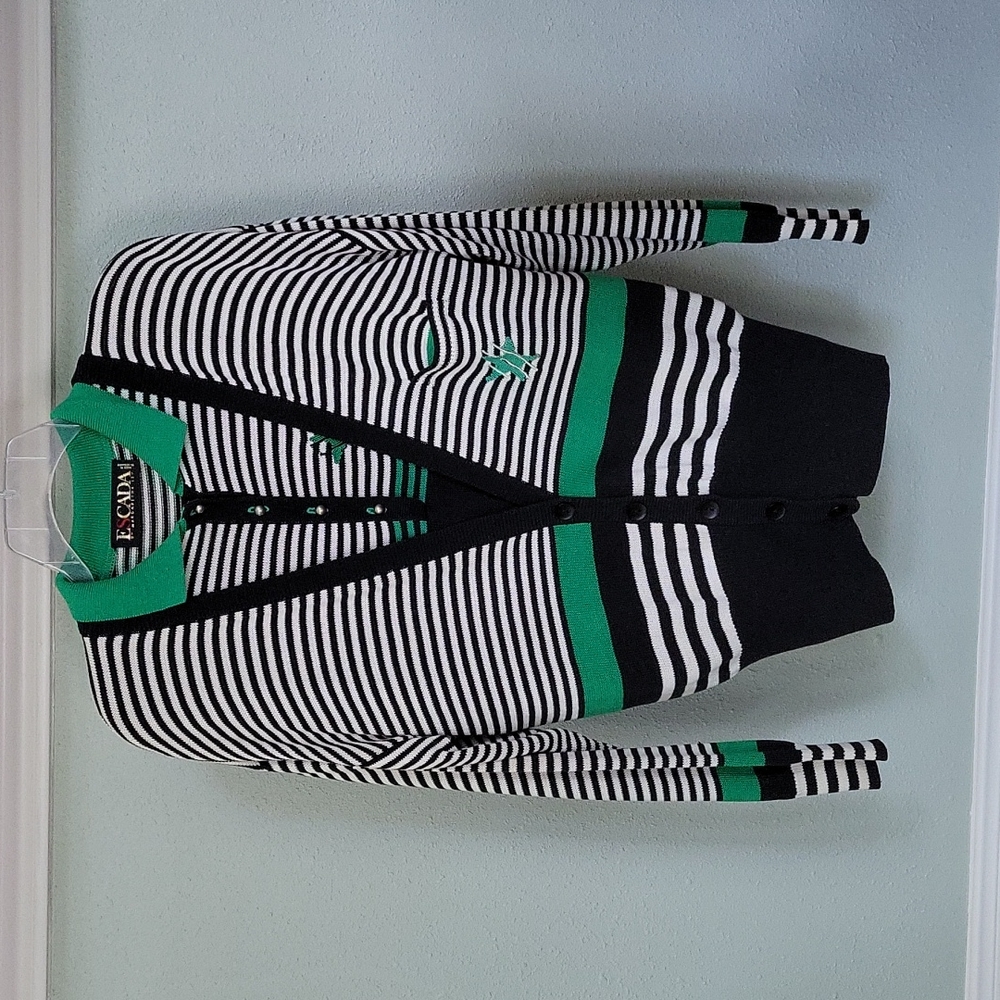 ESCADA 2-PC Luxury Womenswear Long Sleeve Sweater Set Size 6-8